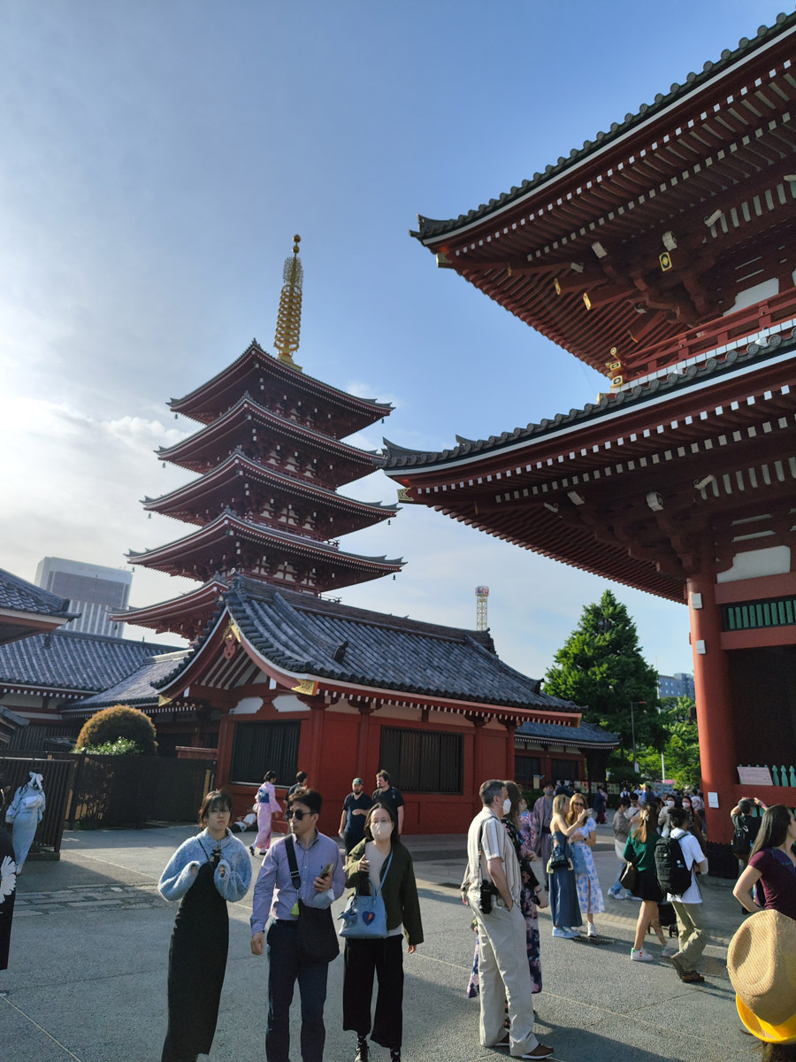 Travel to Japan - SensoJi Temple